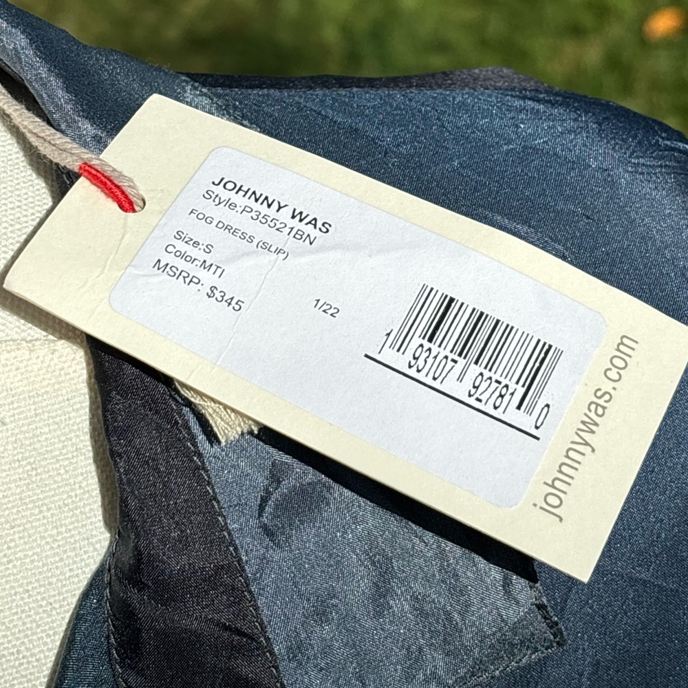 JOHNNY WAS 100% Silk Blue Resort Dress Pete&greta  ( With Tags ) - Picture 8 of 10